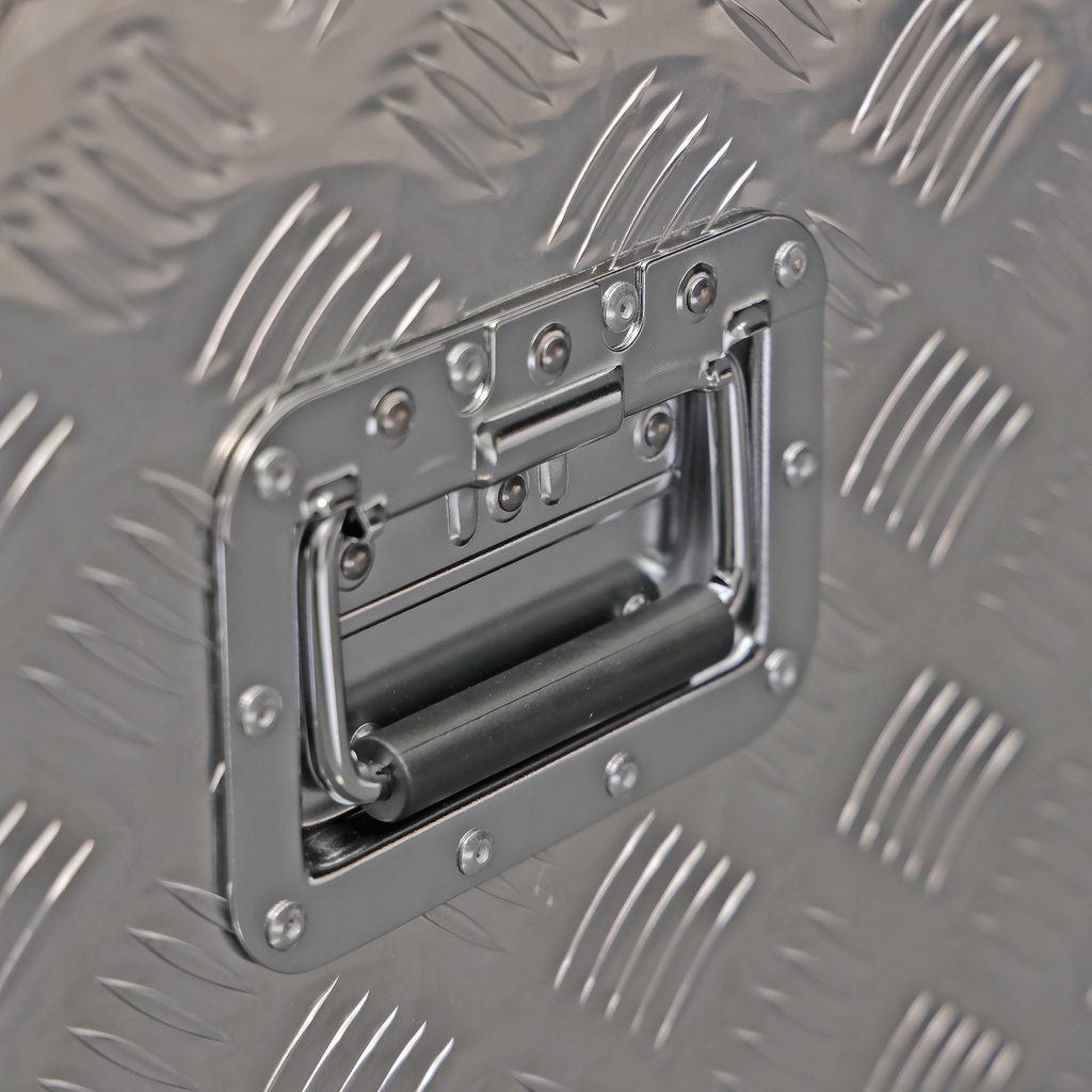 Jobsite box checkerplate medium