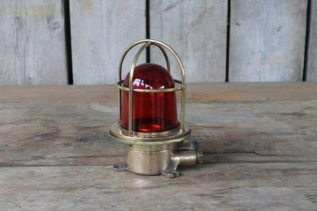 [VIN-125R] Vintage Bulkhead Light Red