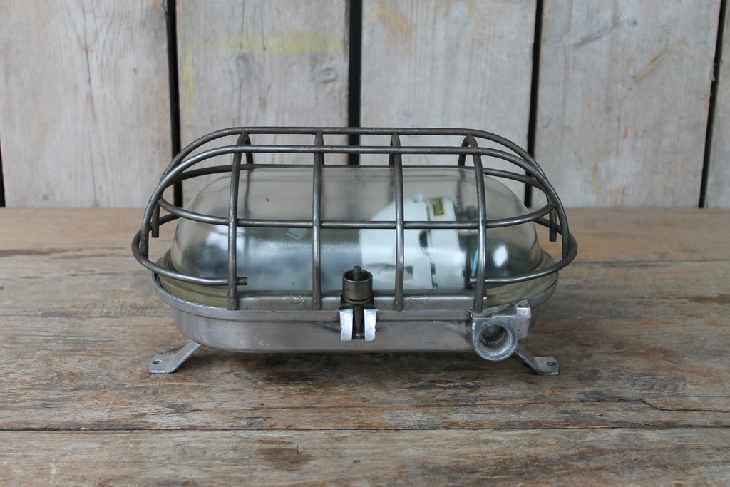 [VIN-064A] Vintage Bulkhead Light 